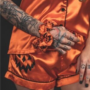 Lively Ghosts Pumpkin PJ Set XL